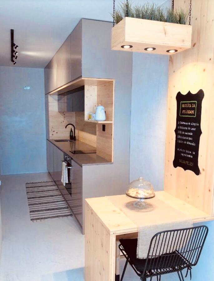 Apartamento T1 No Centro Te-U トーレス・ヴェドラス エクステリア 写真